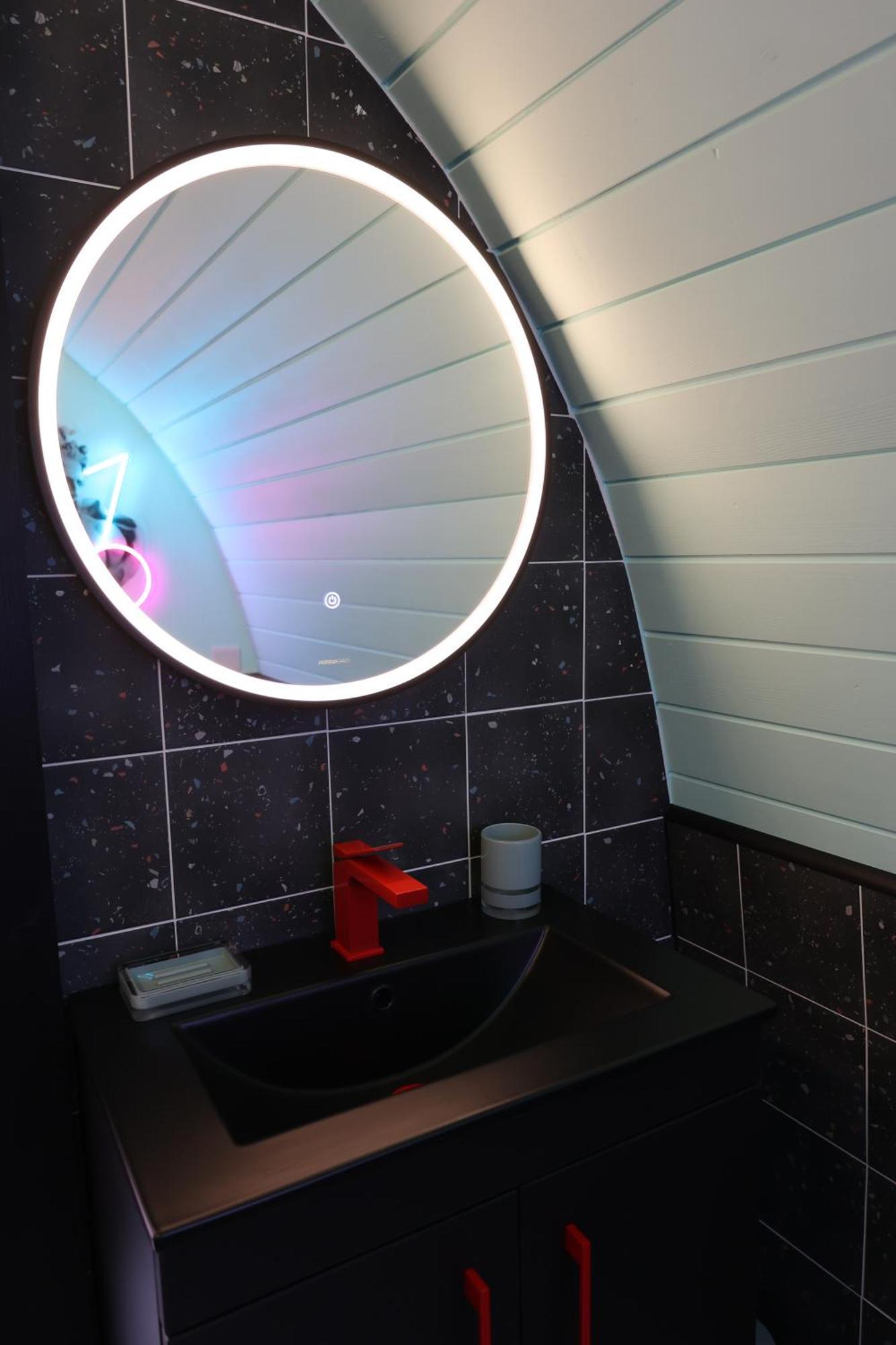 Apartmán Ammonite Glamping Pod & Hot Tub Hungerton Exteriér fotografie
